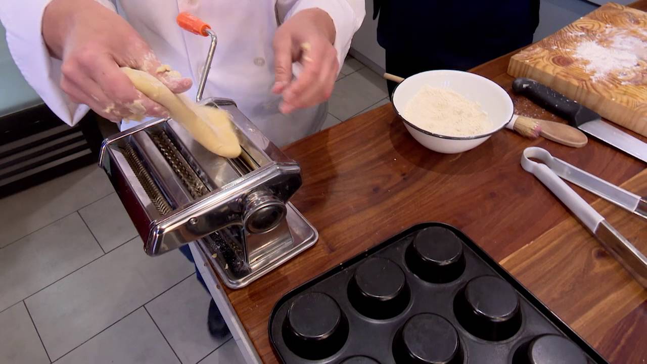 Kombuis - Chef Annelien Pienaar - Lasagna en Rooi-uie Marmalade - 2 Aug 2016