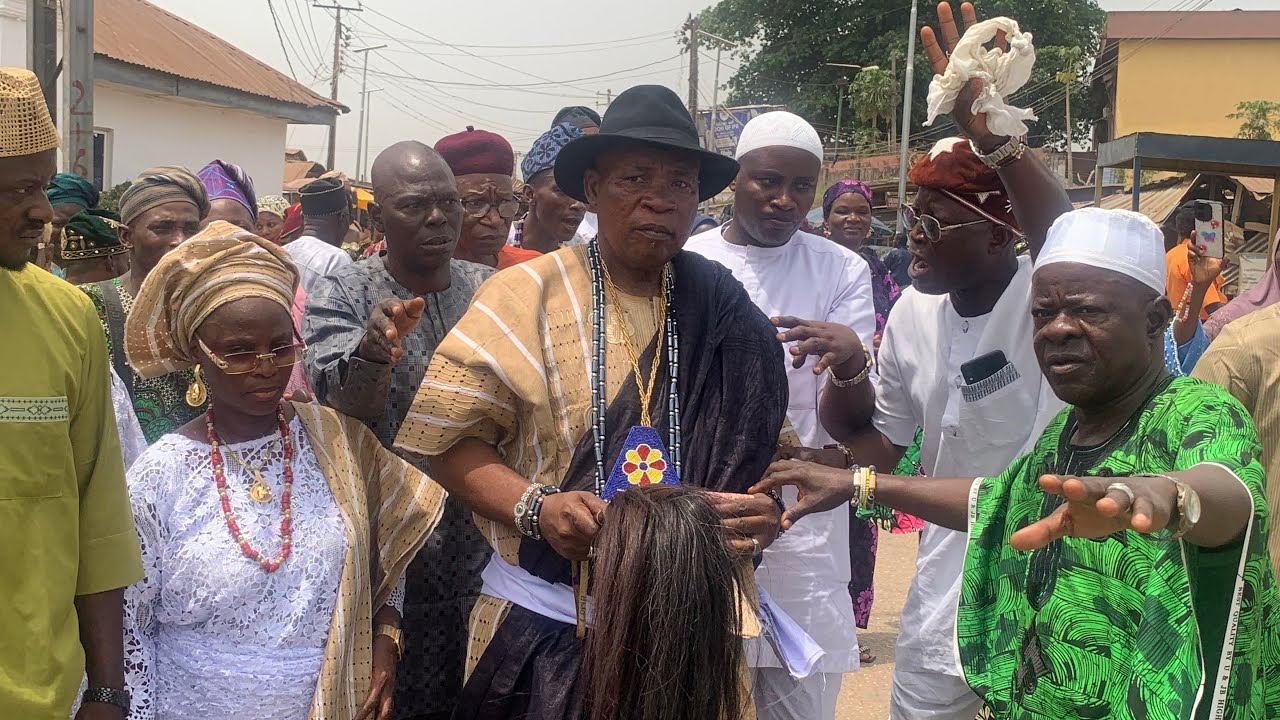 Ooni of Ife Installs New Jaran of the Source
