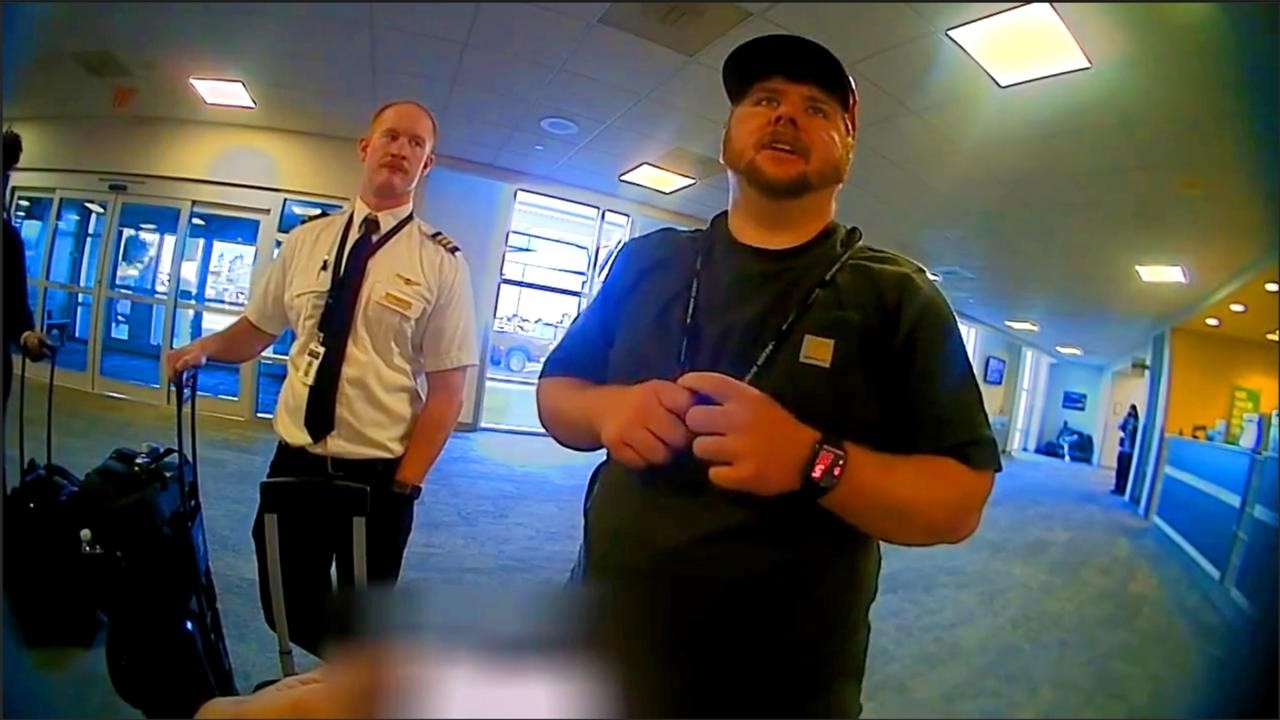 Disruptive passenger causes long flight delay after stealing equipment