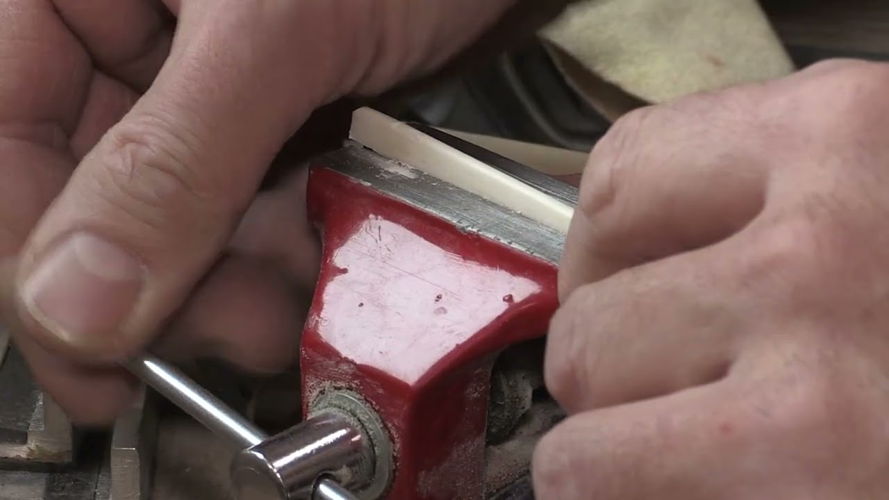 Thomas Grumler, un luthier passionné
