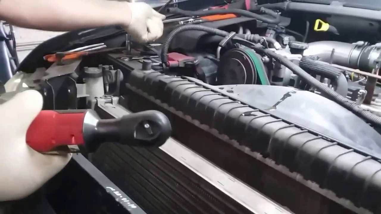 How to take the engine out of a 2002 f-350 7.3 diesel powerstroke