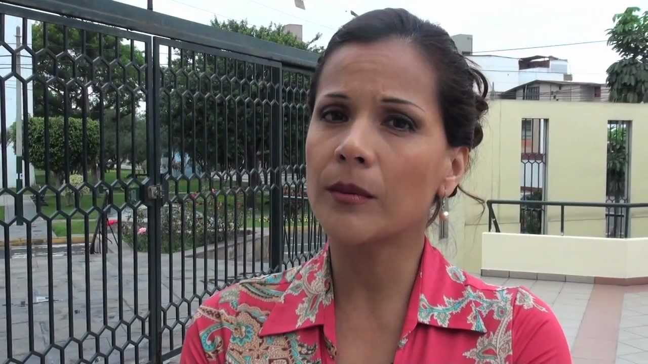 Actores exalumnos PUCP saludan a la Universidad por sus 95 a&ntilde;os