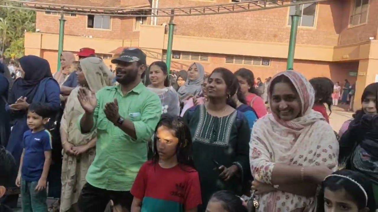 Arshina teacher Singing @vismayaamusementpark
