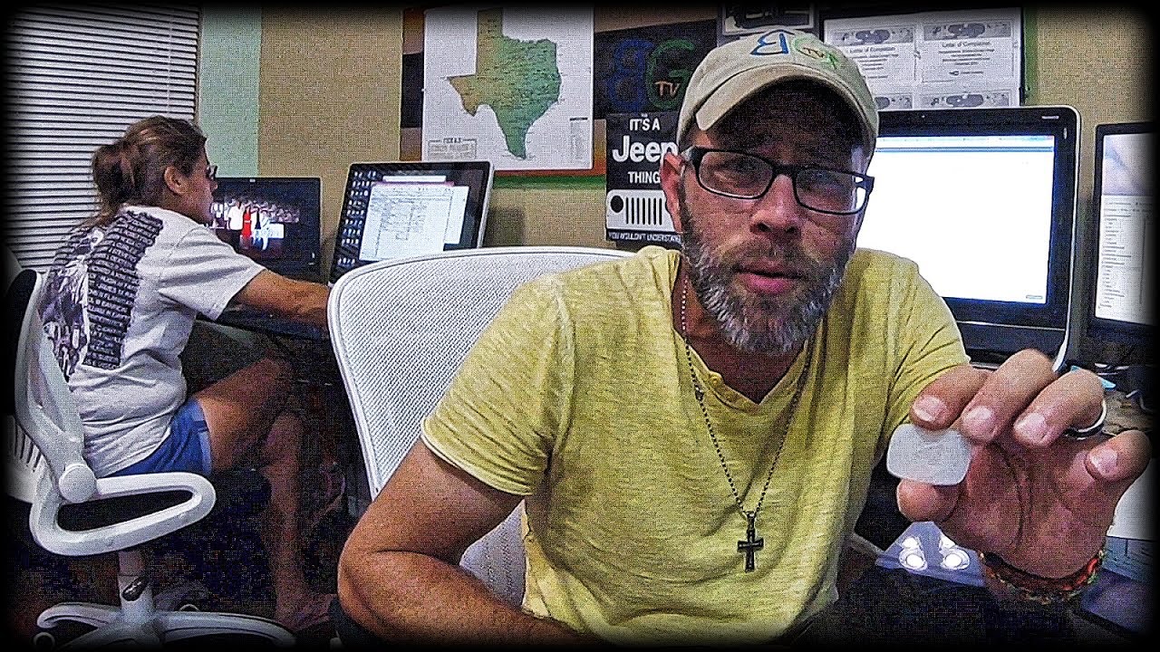 Episode 258 - Our YouTube Play Button? THANK YOU!