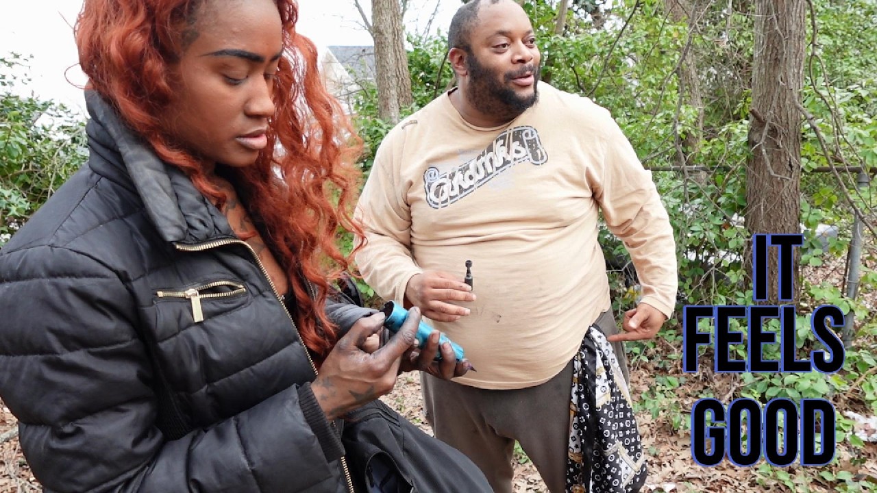 Street Interview, Woman shows me something that could be used as a Rose or for tattoos 