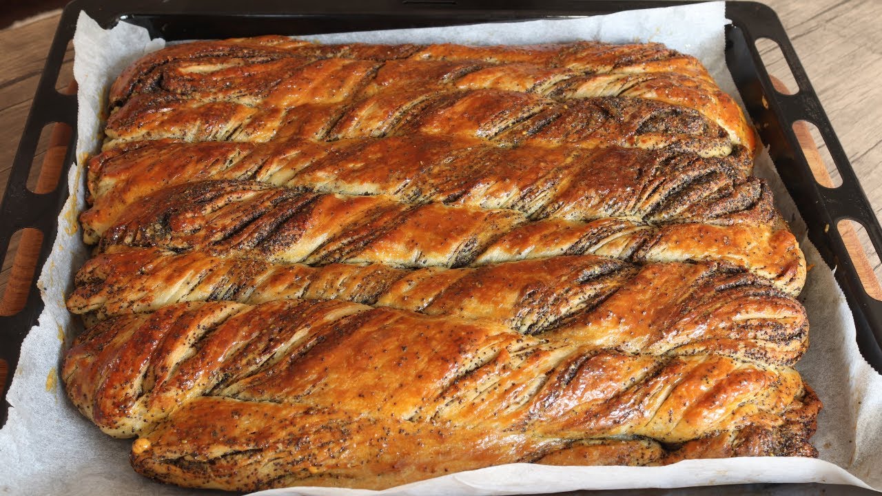 (Altyazı) BÖYLESİNİ YEMEDİNİZ!!! Haşhaşlı Fıstıklı Çörek! Açma Tarifi - Kahvaltılık Tarif!