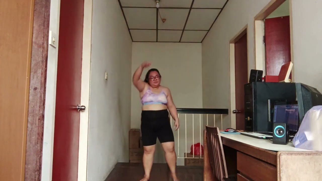 Victoria  Secret  Music Dance Exercise