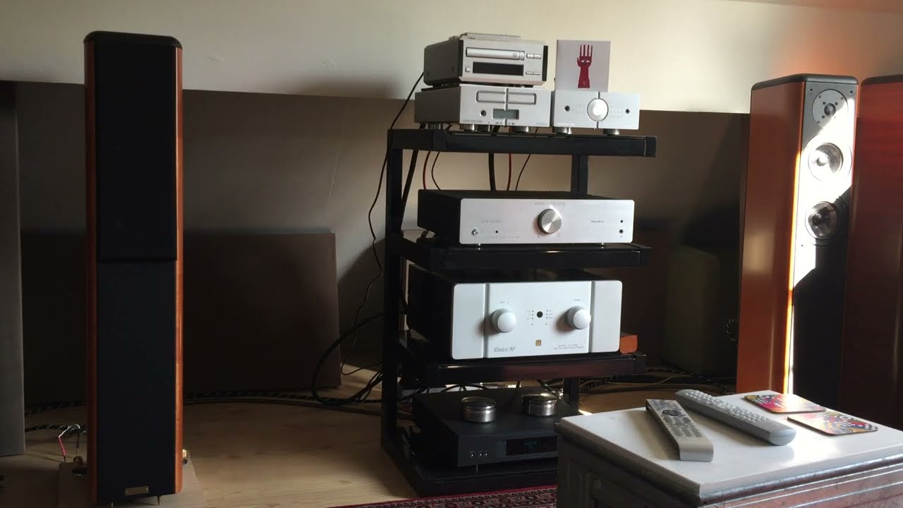 Audio Analogue Fortissimo & Opera Grand Mezza.