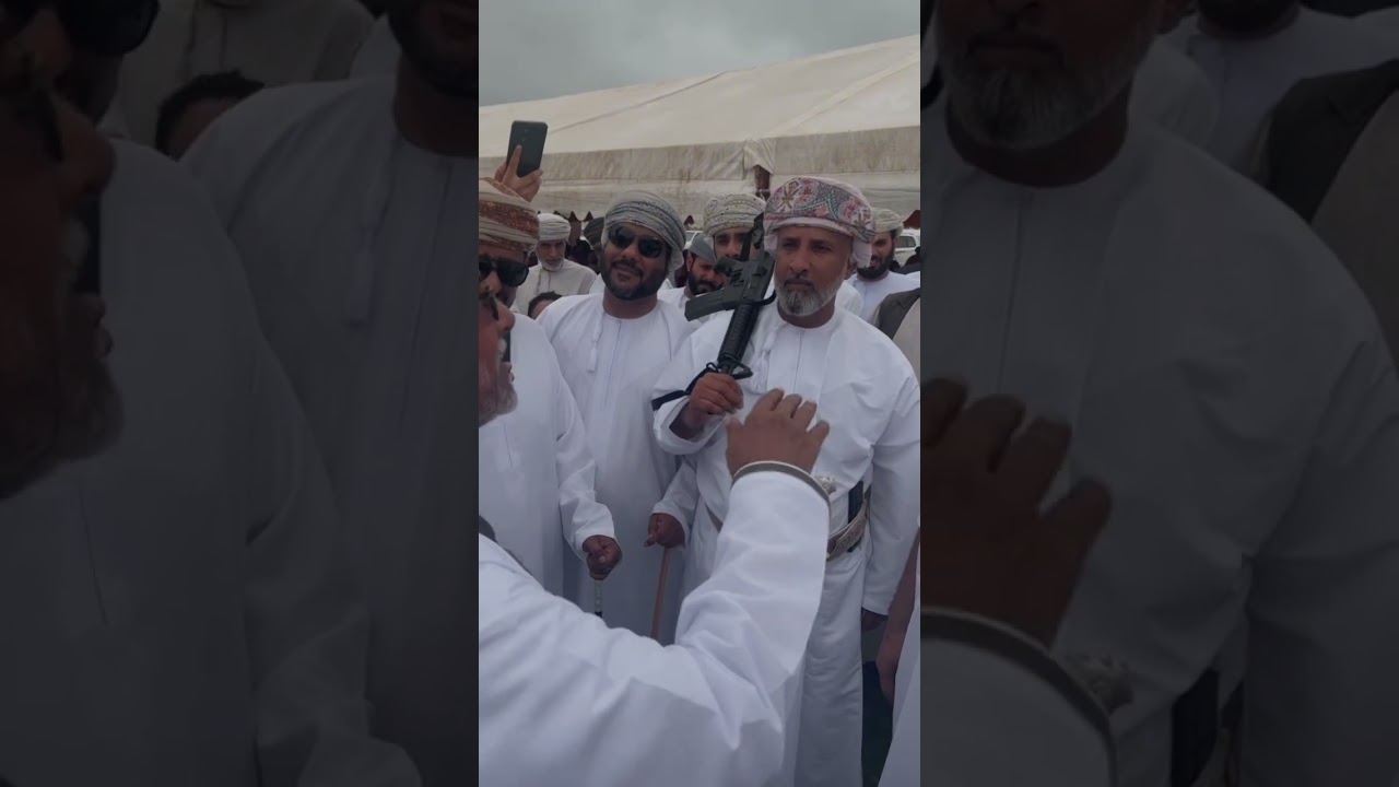 دخول العوامر عند قبيلة المعشني :الشاعر /عامر سالم العامري.والشاعر/احمد محمد المعشني