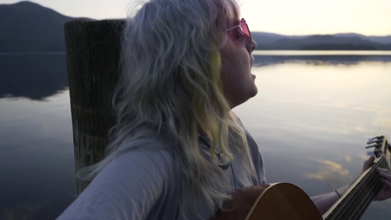 Ny Oh 'Georgia' (live from Derwant Water)