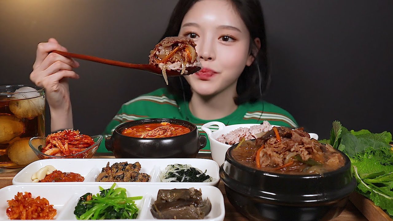 SUB)얼큰칼칼 차돌순두부찌개에 뚝배기불고기 먹방 쌈도 싸먹을게요 리얼사운드 집밥 뚝불먹방 Ttukbul mukbang