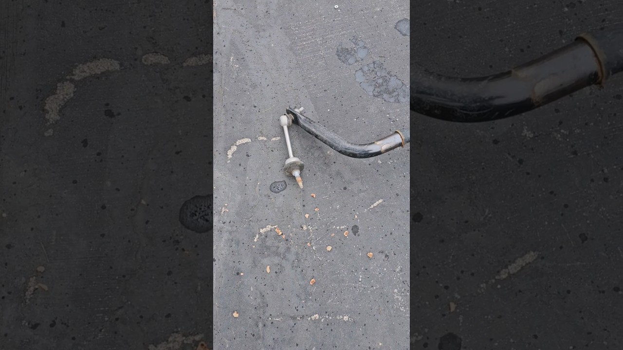 Easiest way to replace sway bar end links? #shorts #nonamenationals #car #ramtrucks SUBSCRIBE!!