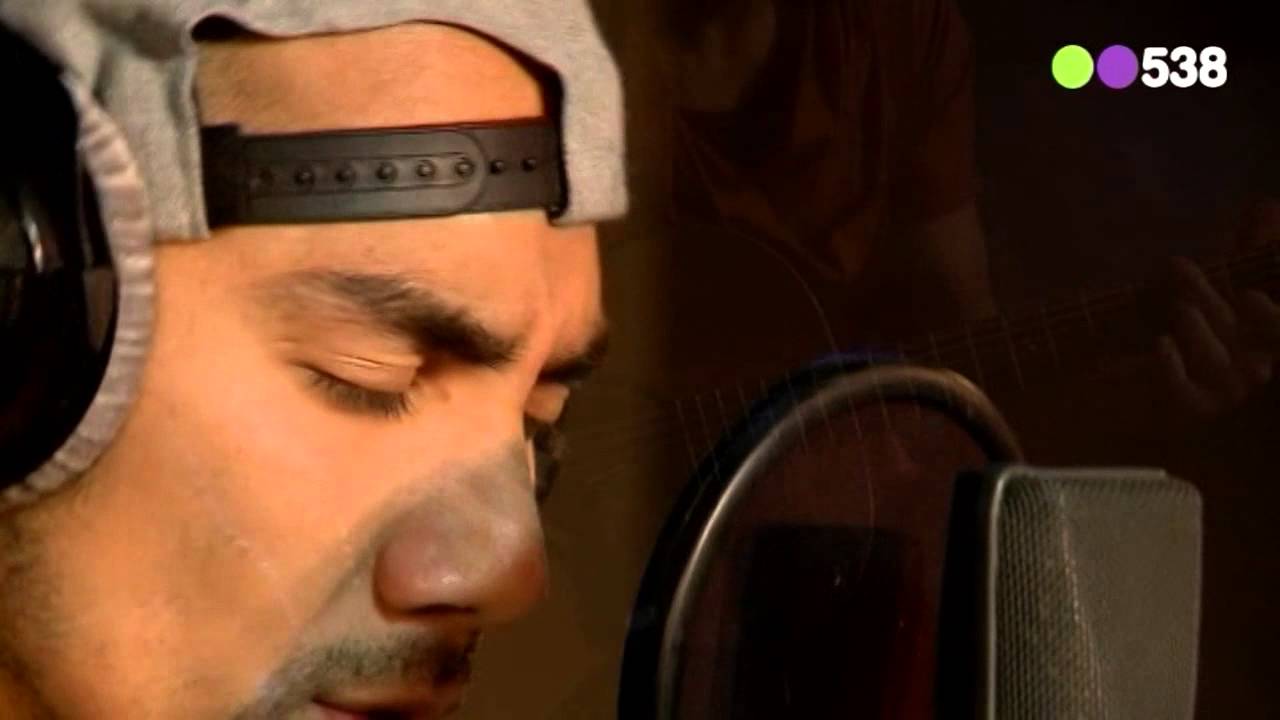 Wudstik - Omarm (The voice of Holland 2013)