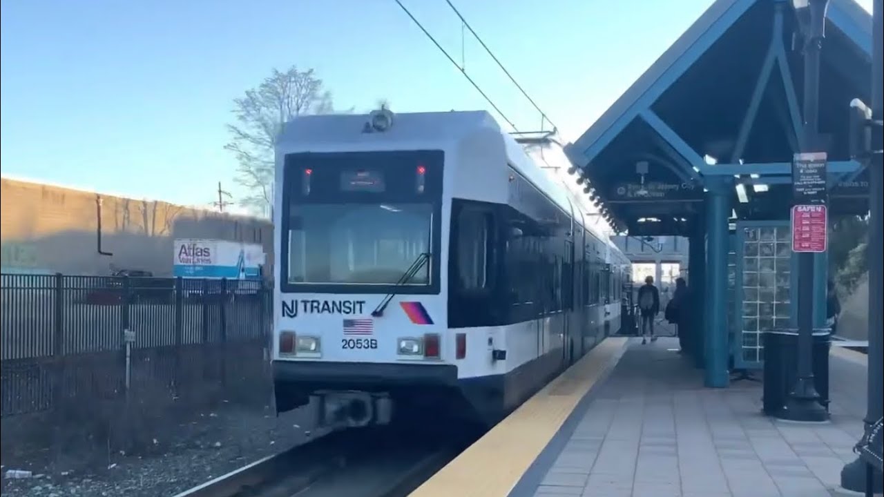 Hudson-Bergen Light Rail Action @ Danforth Again! (4/12/22) (TRAIN TERMINATING AT DANFORTH!!)