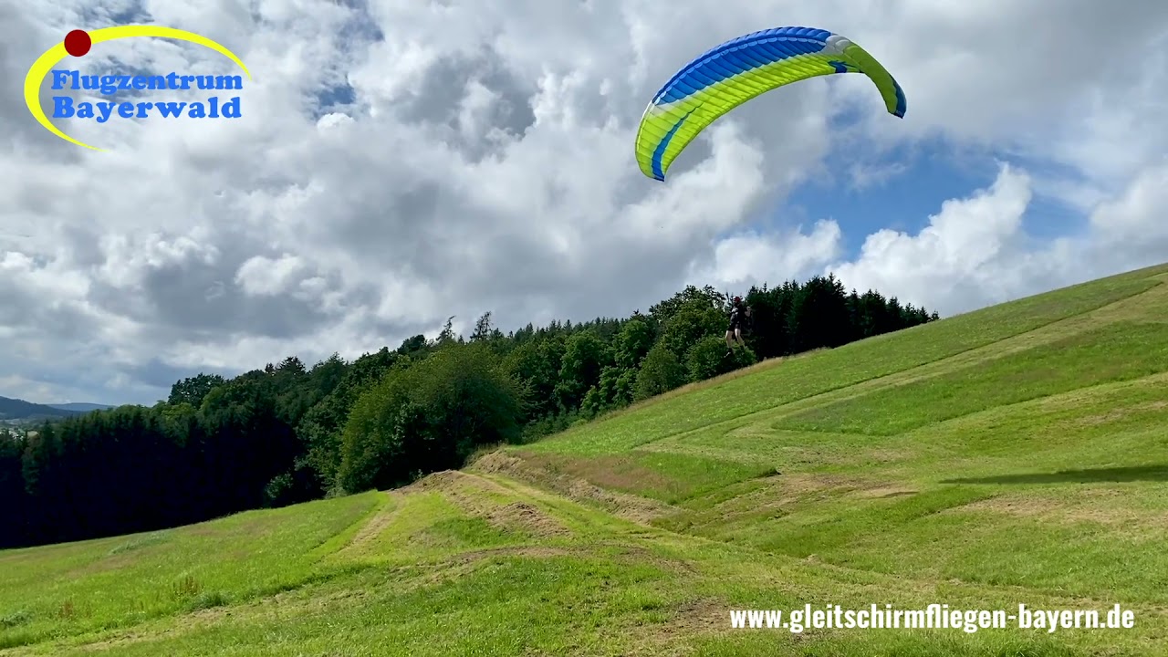 Gleitschirmfliegen - Kurse mit dem Flugzentrum Bayerwald