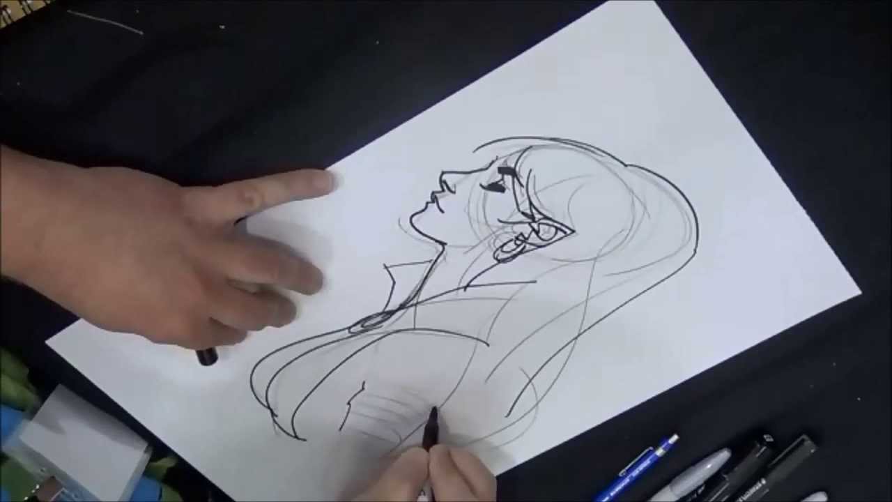 Adam Hughes drawing Vampirella