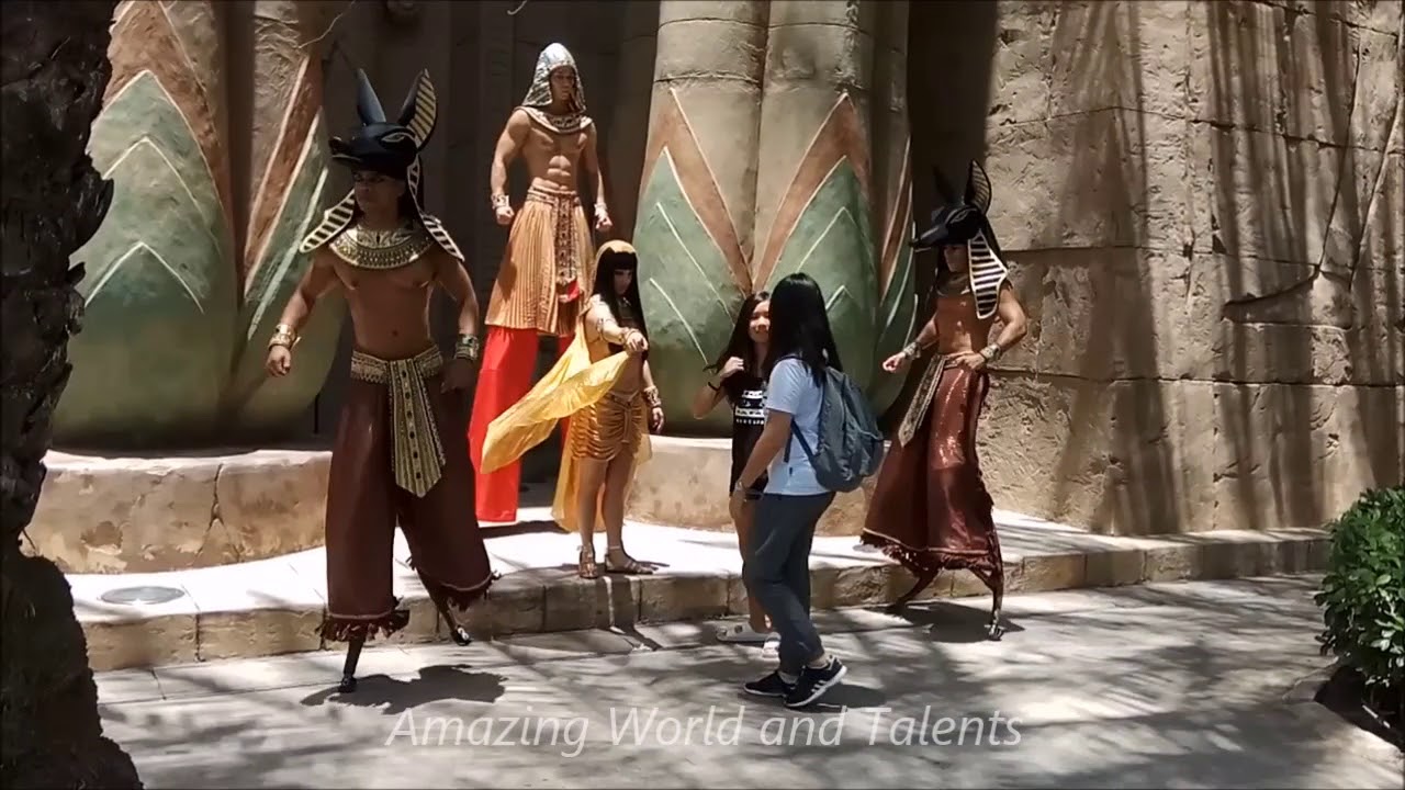 Meet & Greet the Egyptian Royalty: Universal Studio Singapore 2017
