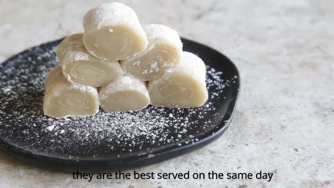 Hong Kong Banana Mochi Rolls (Made with Real Bananas)