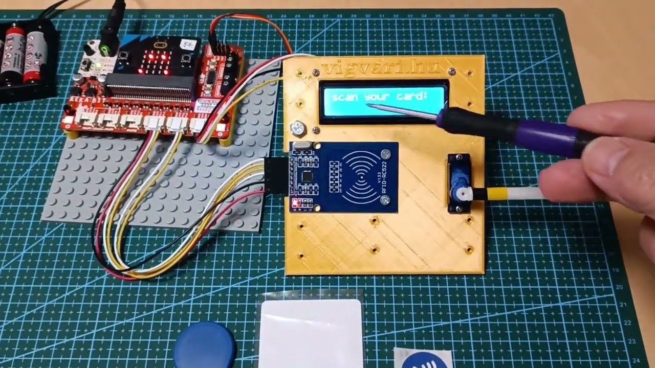 Beléptető rendszer a micro:bittel