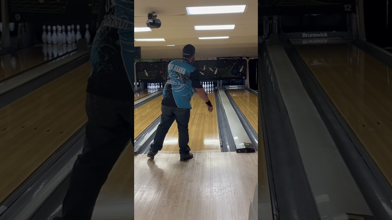 #bowlifi #subscribe #bowlingleague #bowlinglife #twohandedbowling #strike #bowling #bowling
