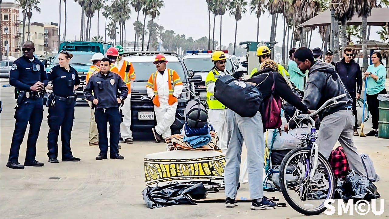 Venice Beach Cleanup: Park Rangers and LAPD Oversee Removal of Homeless Encampments