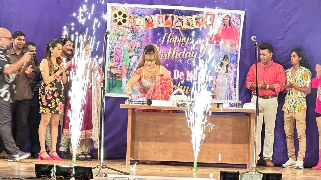 🎉💯 14 CAKES ON STAGE 💐🎉💯💐😘❤️