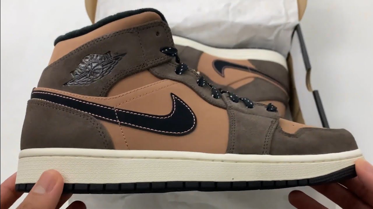 Unboxing Air Jordan 1 Mid SE Dark Chocolate