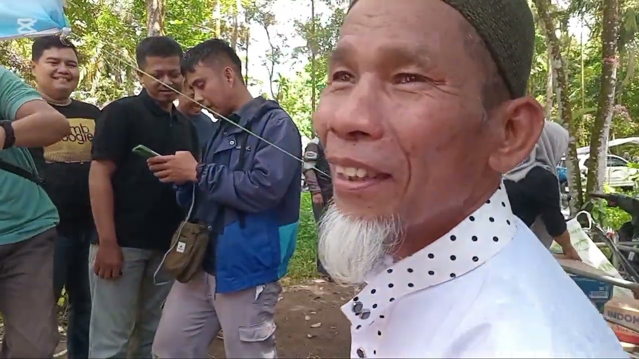 KLARIFIKASI STATUS RINI SEBAGAI SRINI MAHYUNI BINTI ASRIL DAN WAJAH SRINI MIRIP ISTRI PERTAMA