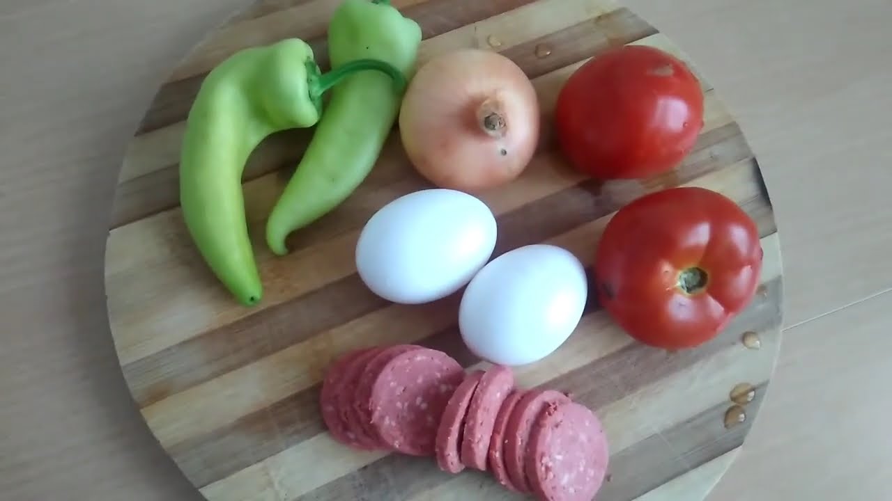 Nefis Bir Sucuklu Menemen Nasıl Yapılır Sucuklu Menemen Tarifi