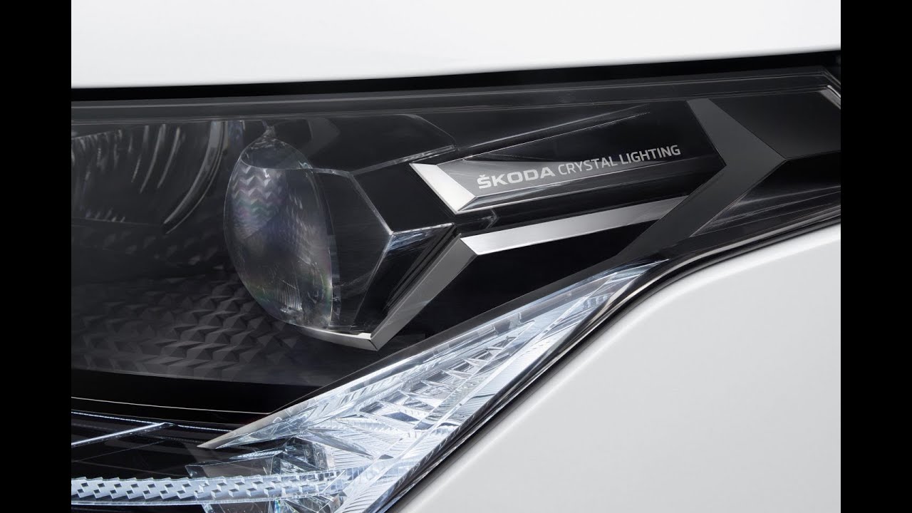 🇪🇸 ŠKODA ENYAQ iV 80 - Faros LED Matrix