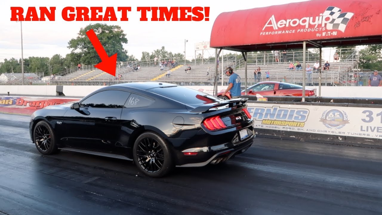 I RACED MY '18 FORD MUSTANG GT AT THE DRAG STRIP!