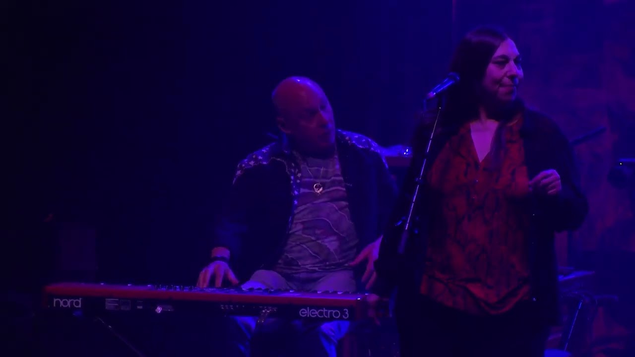 Jerry's Middle Finger - Let’s Spend The Night Together (Live From Brooklyn Bowl Las Vegas)