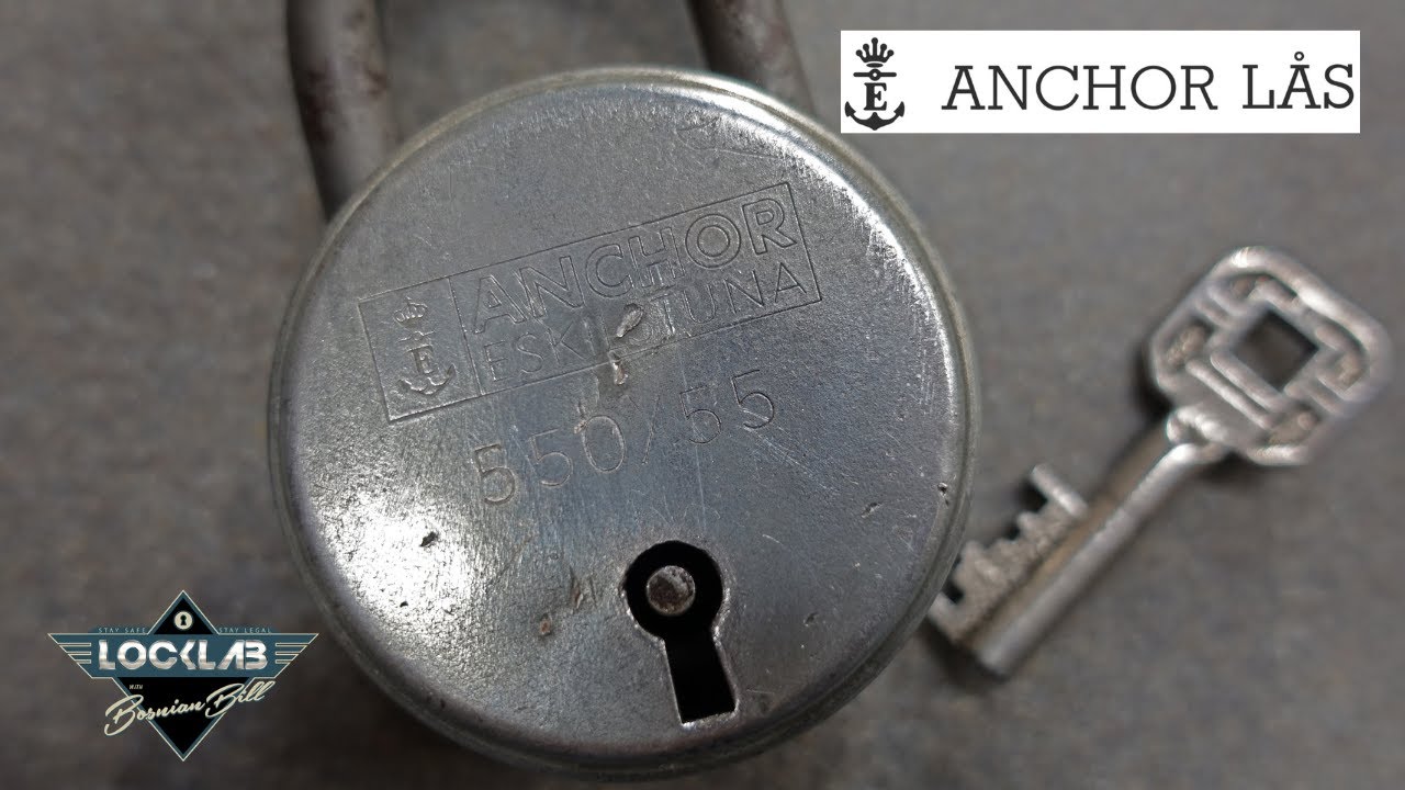 (1802) Anchor Eskilstuna 8-Lever Lock