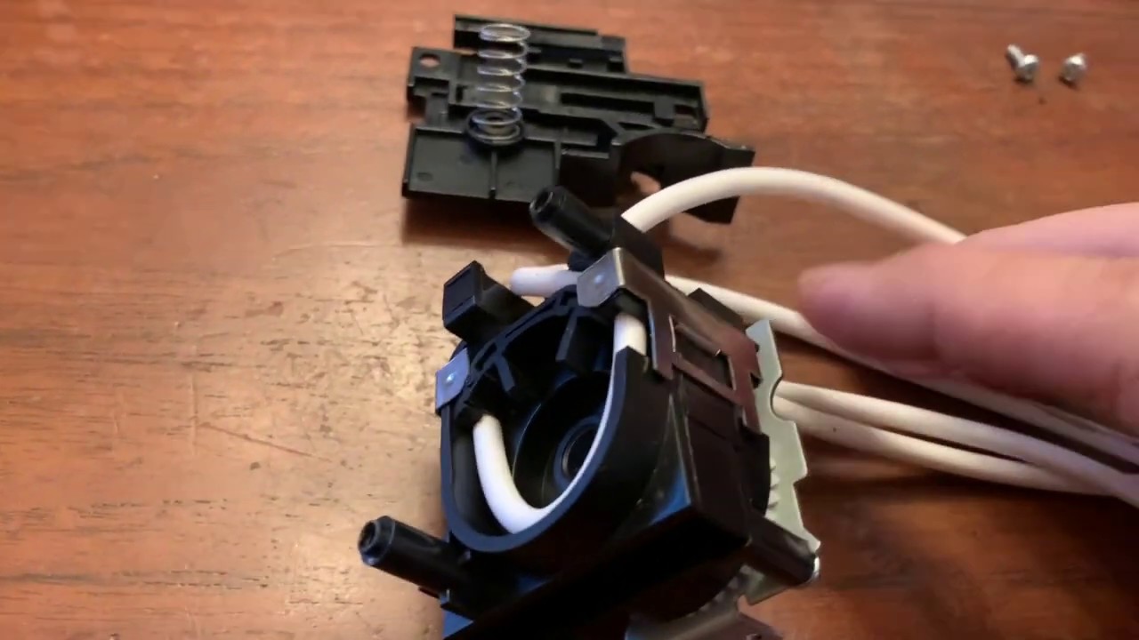 Graphicsphere - Support Replacing Pump Tubing in Roland Wide Format Printers