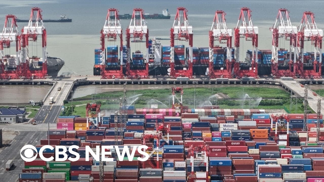 Chinese economy slows in growth as U.S. trade talks expected to resume