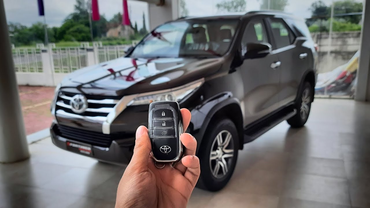 Toyota fortuner 2020 BS6 diesel base model || fortuner 4&times;2 base model || manual