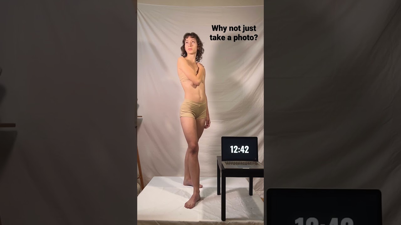 Timed Talks - Photo vs. Live Model #figuremodel #lifemodel #posereference #short #artmodel