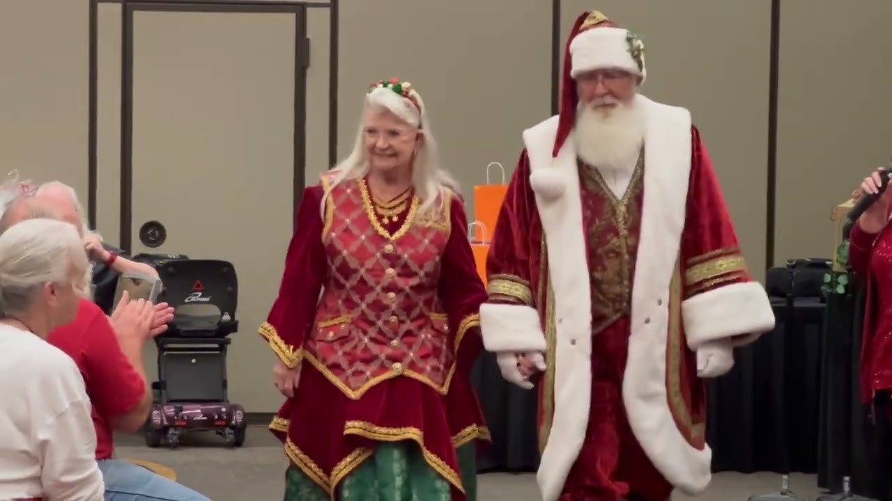 32nd Annual Santa Reunion -  Fashion Show