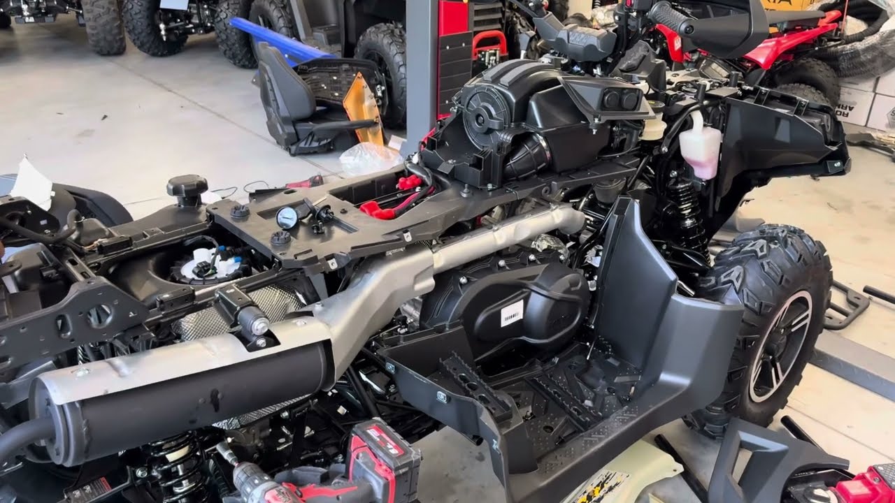Loncin xwolf 550 rozebrany bez plastik&oacute;w ATV quad Otwock without fender plastic Panasonic wentylator