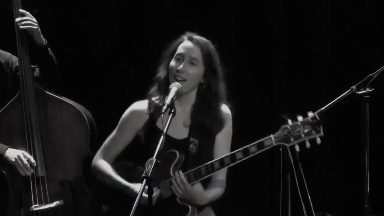 Anna Hauss - Full Concert - Live at PureJazz Sessions