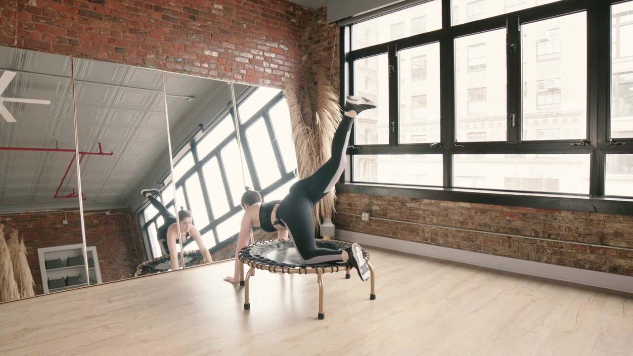 10 min booty focused workout you can do on a mat or trampoline