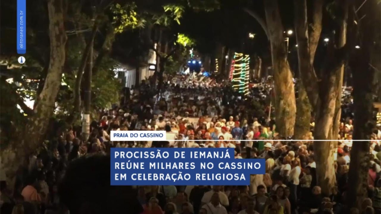 Procissão de Iemanjá reúne milhares no Cassino em celebração religiosa