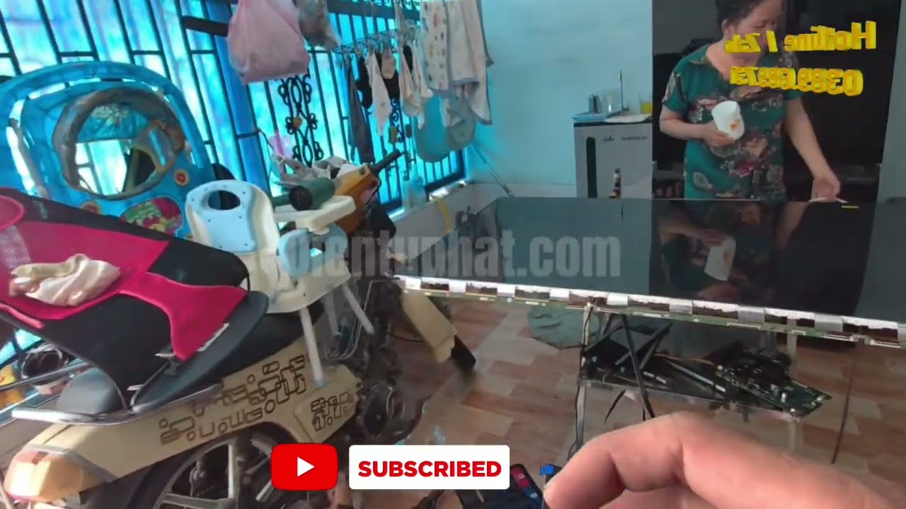 Thay màn hình tivi 65 inch tại nhà model 65Q60 hãng Samsung | 