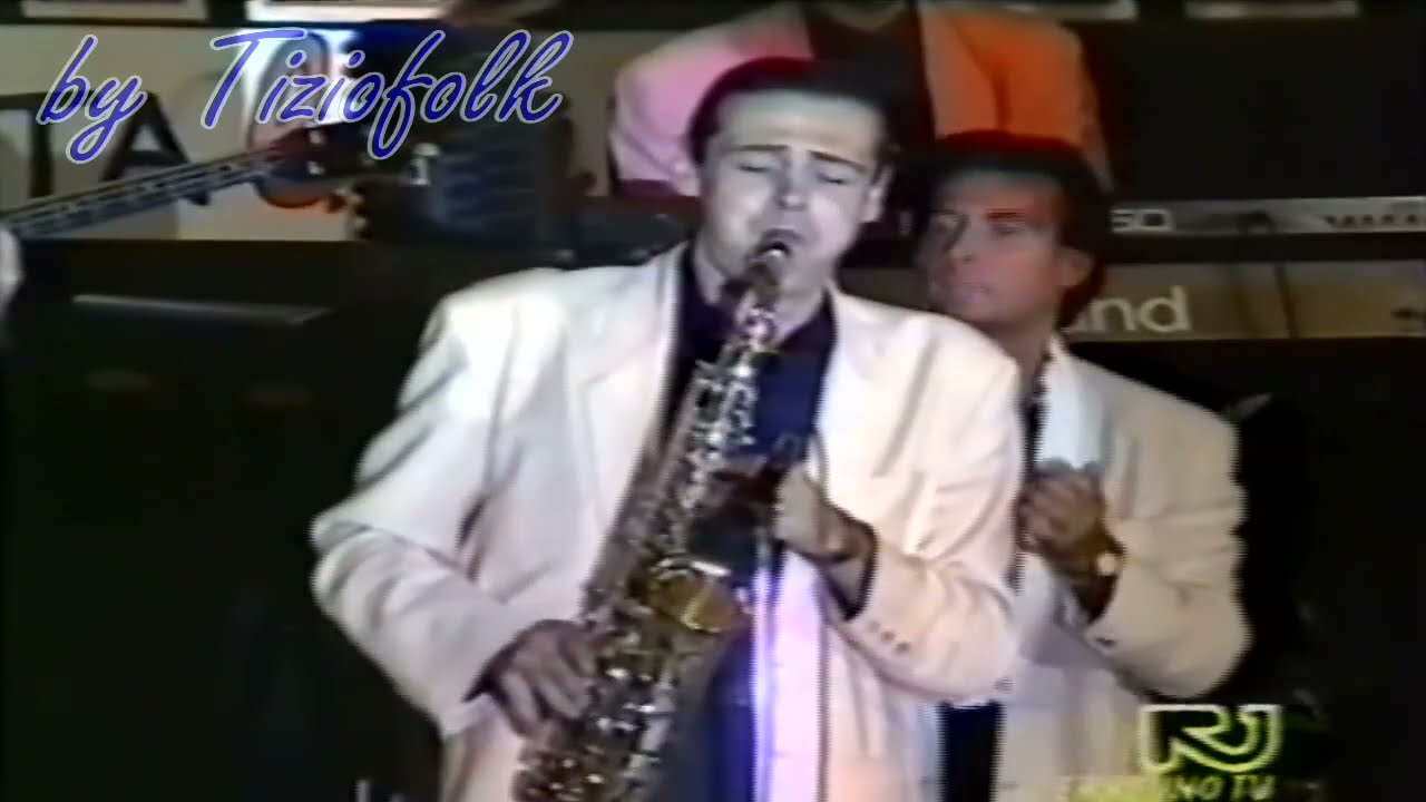 PAGLIACCIO valzer per sax di Casadei eseguito da FIORENZO TASSINARI dell'orchestra RAOUL CASADEI