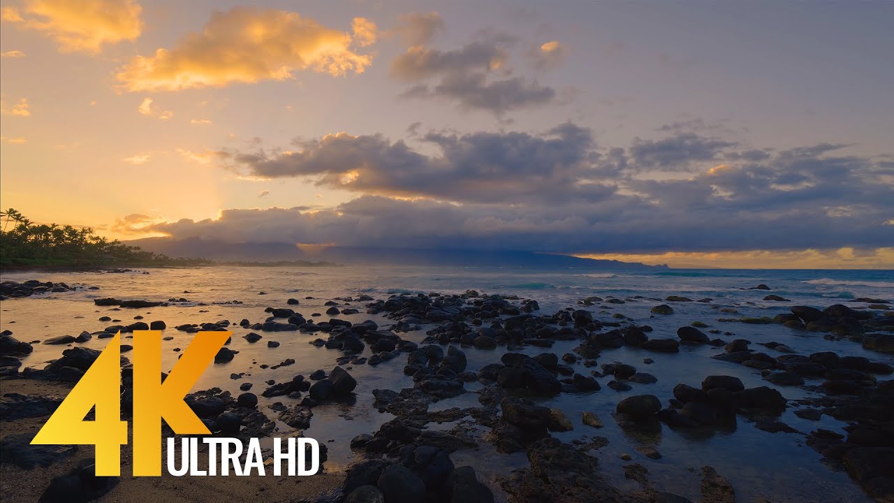 Baby Beach Sunset in 4K UHD - Maui, Hawaii - Beautiful Sunset with Soothing Ocean Souds