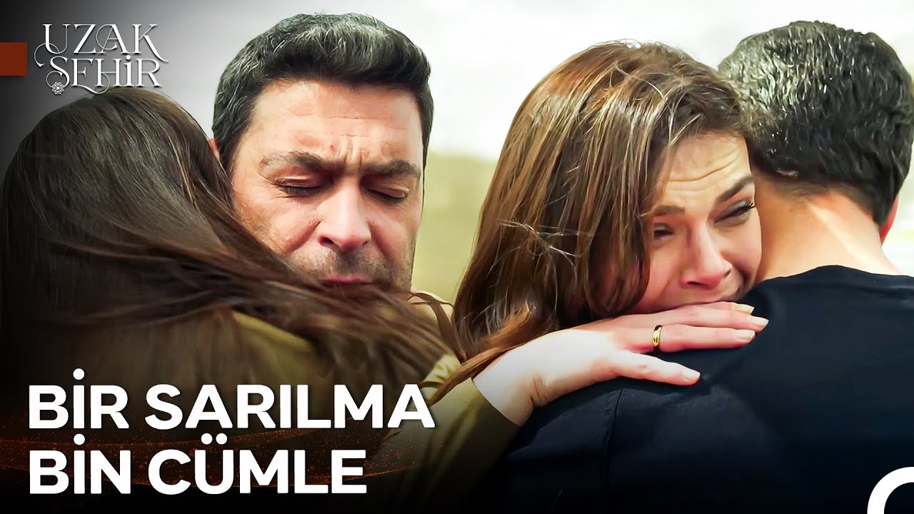 Bu Sarılma Beklenenden Daha Fazlasıydı 🤍 - Uzak Şehir