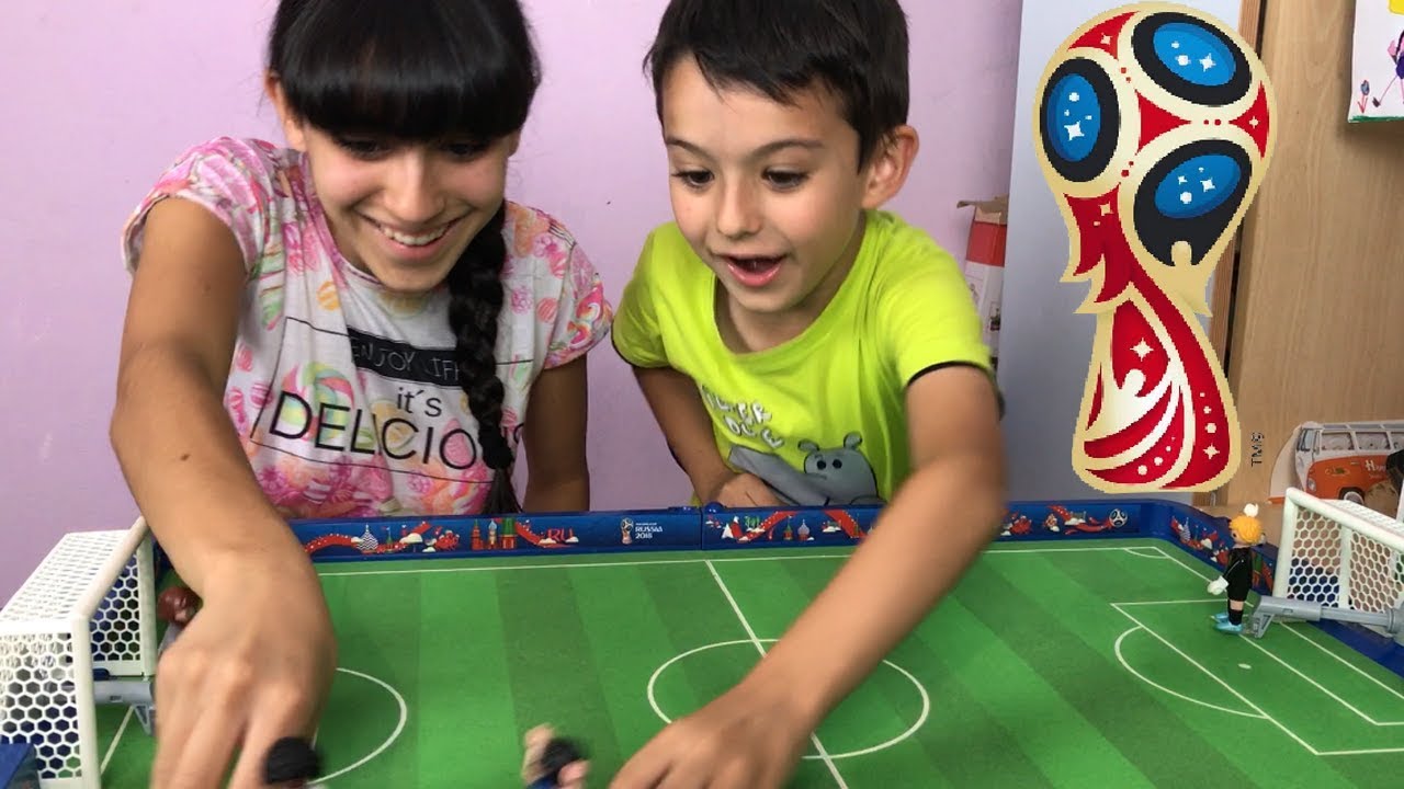 IL MONDIALE IN UNA VALIGIA - Giochiamo il nostro mondiale!!! (Toys Review)