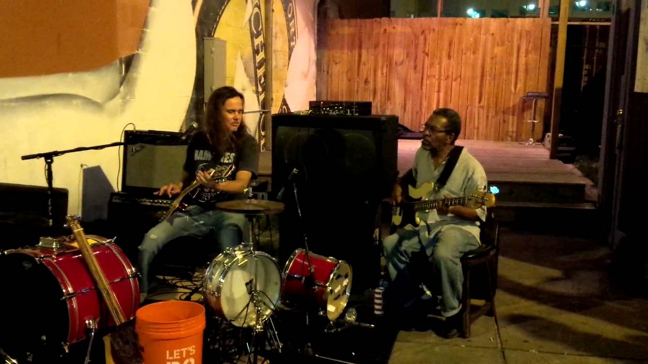 Richard Johnston back on Beale St.
