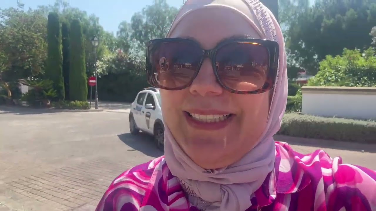 لقيت ليكم اوطيل و فيه اكوابارك باش تهناو على وليداتكم