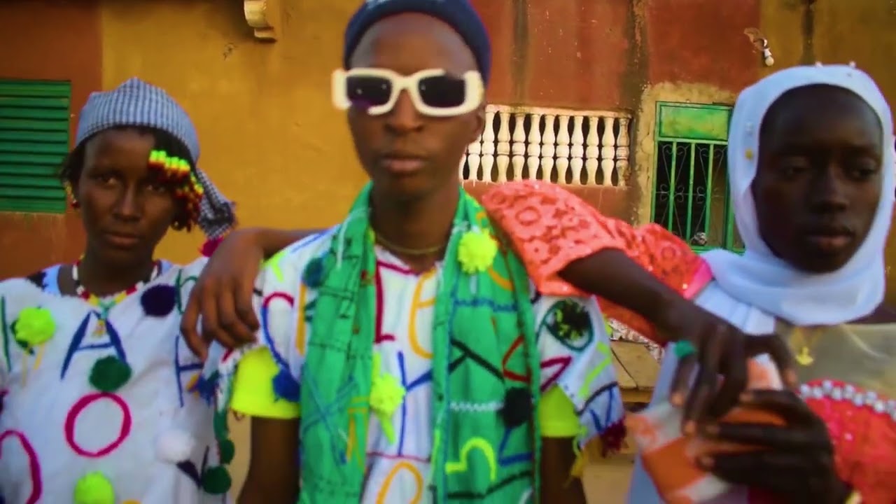 foyre leniol= taala diao(clip )offlciel)